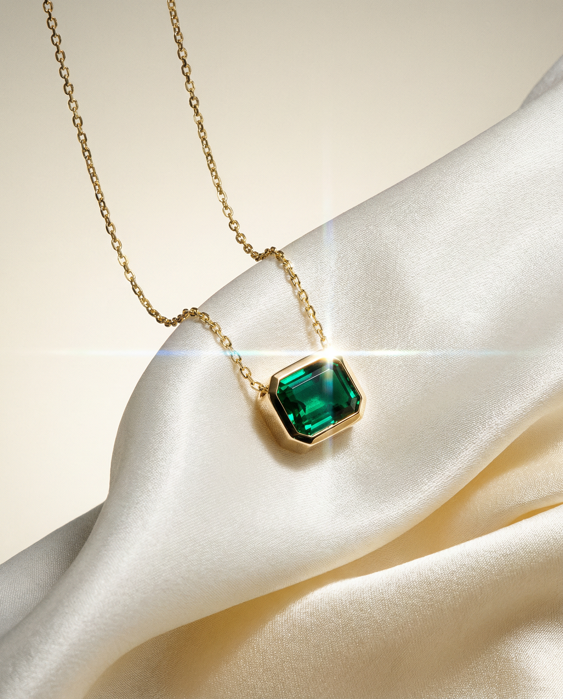 Esme 14k Gold Emerald Cut Necklace